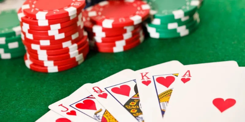 Cách chơi poker texas - holdem